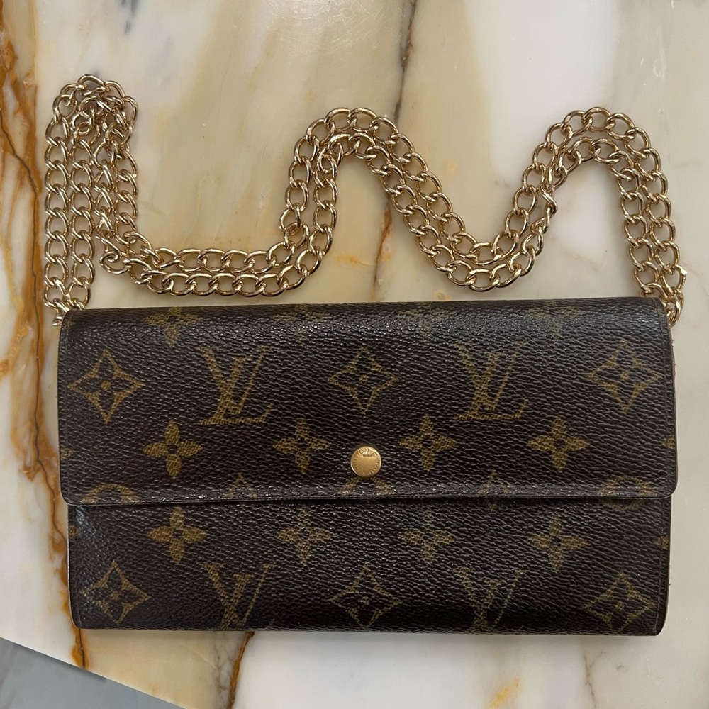 Louis Vuitton LV Monogram Brown Sarah Wallet